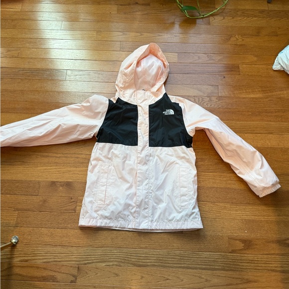 The North Face Other - The North Face Youth Light Pink Jacket